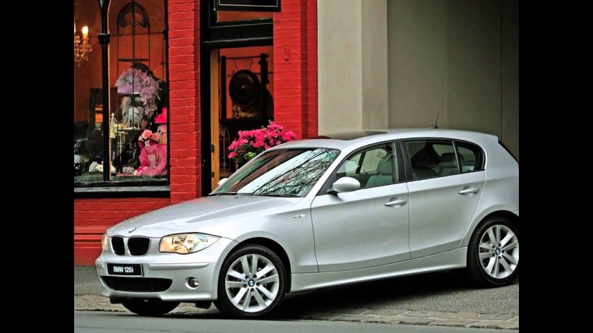 BMW 120i e87