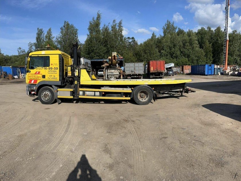 Эвакуатор мерседес атего