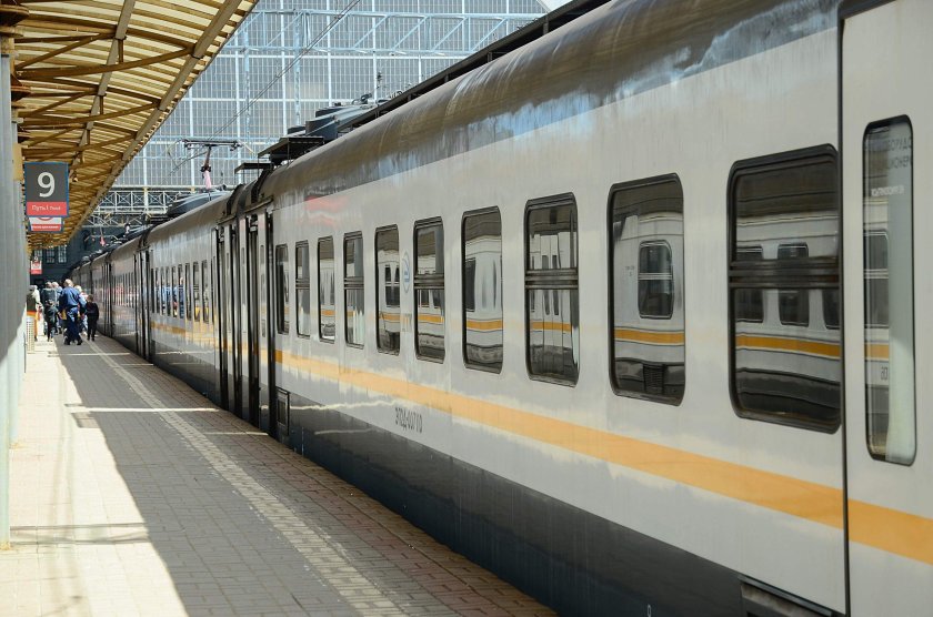 Южный поезд