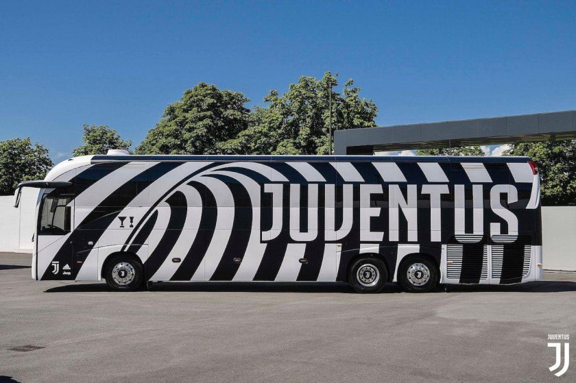 Автобус ФК Ювентус