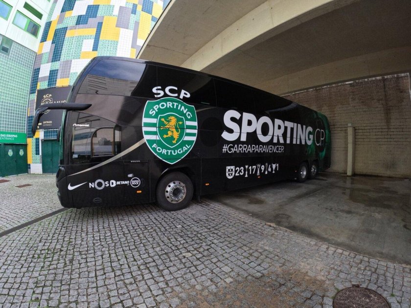 Клубный автобус ФК Ахмат