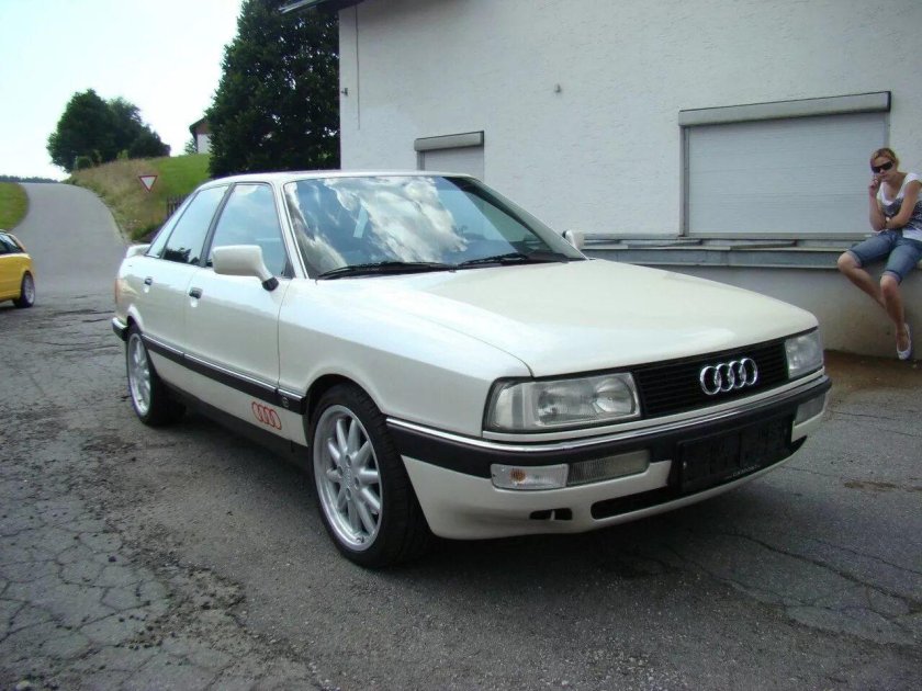 Audi b90