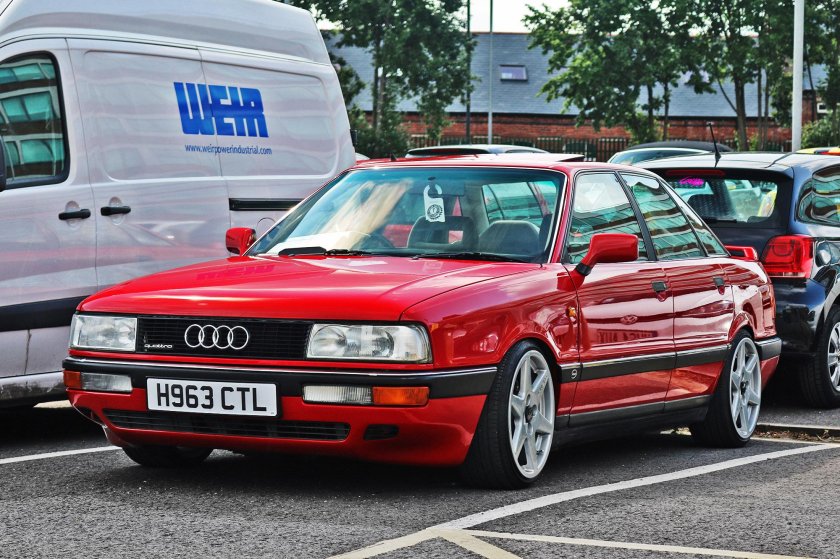 Audi 90
