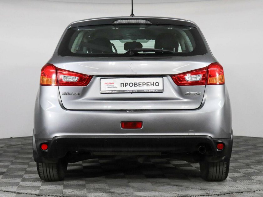 Mitsubishi asx 2013 сзади