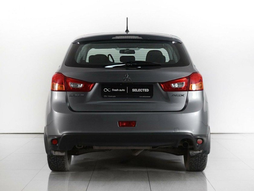 Mitsubishi ASX 2012 сзади