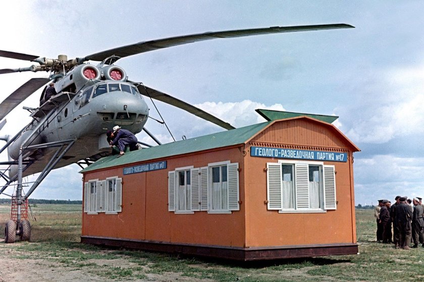 Ми-10 вертолёт