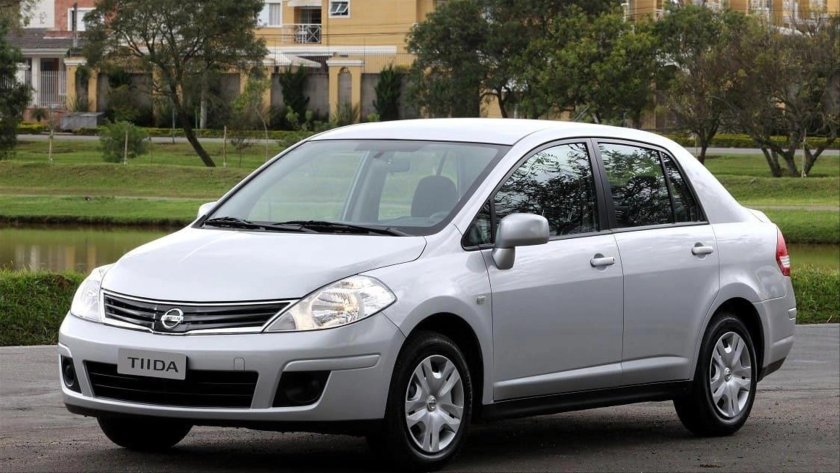 Nissan Tiida