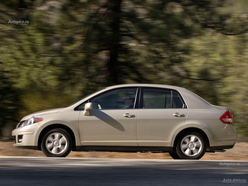 Ниссан Тиида седан 2005