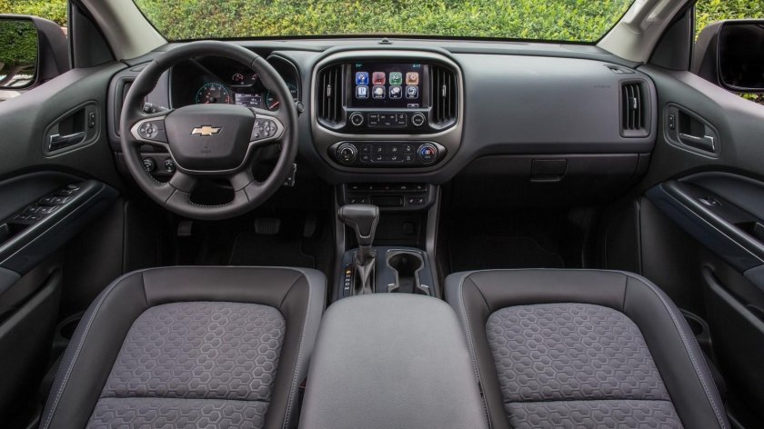 Chevrolet Colorado салон