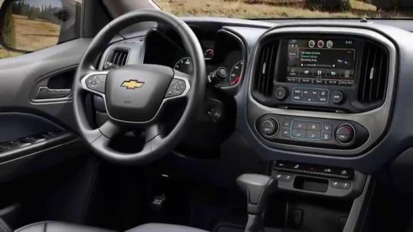 Chevrolet Colorado 2021 салон