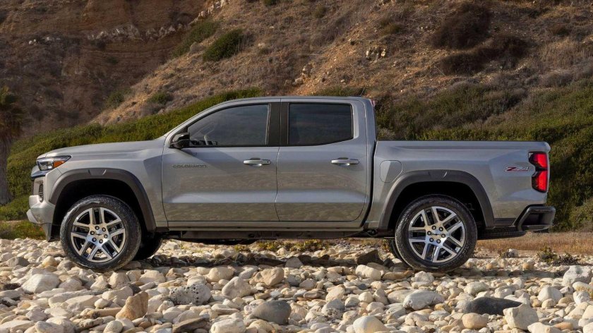 Шевроле Колорадо 2022