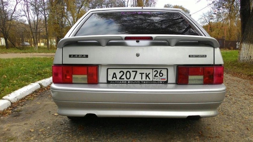 Лада ВАЗ 2114 зад