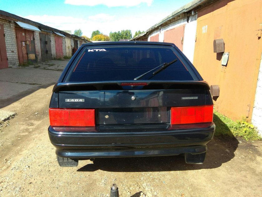 ВАЗ 2114 задний