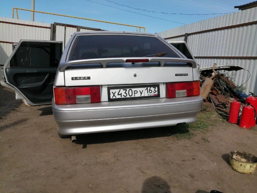 ВАЗ 2114 зад