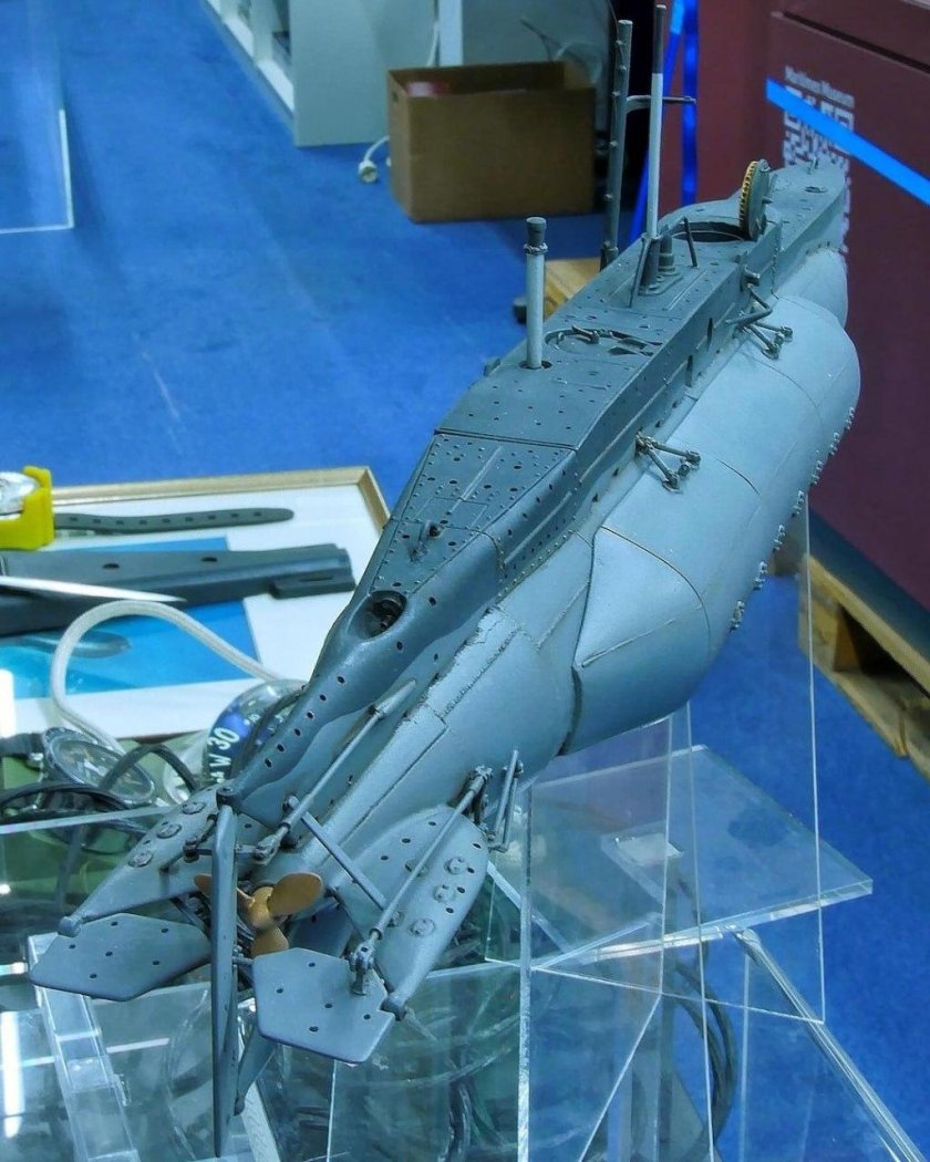 Подводная лодка модель