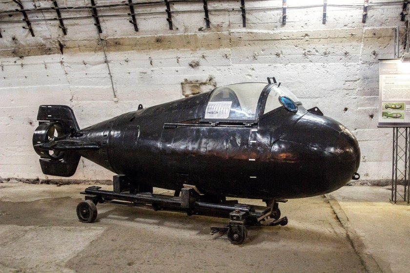 Сверхмалая подводная лодка «Тритон-2»