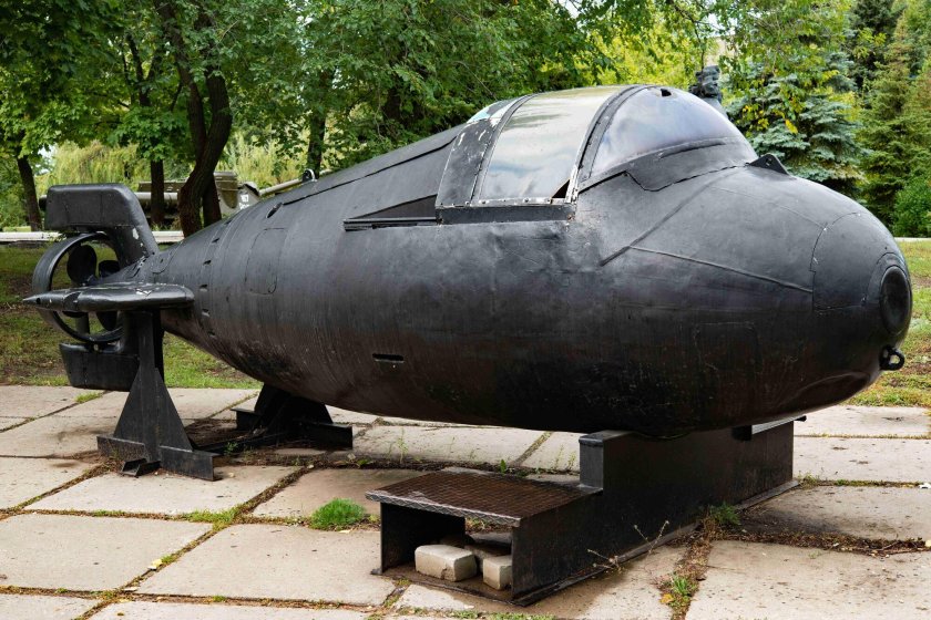 Сверхмалая подводная лодка тритон 1м