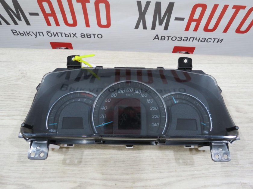 Приборная панель Камри 50