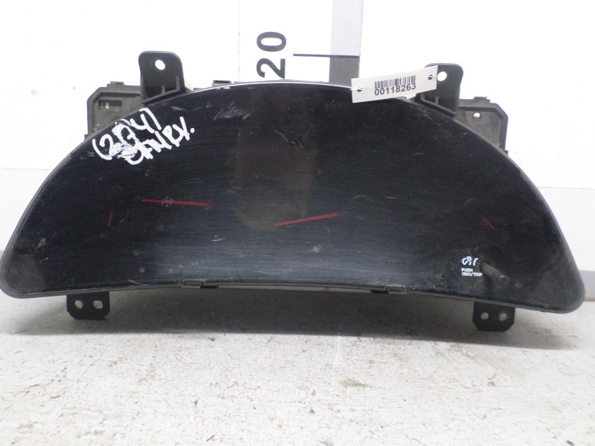 Стекло приборной панели Камри 40