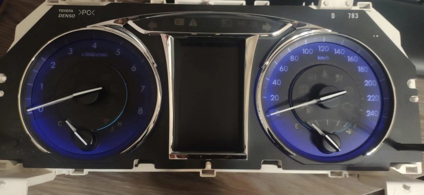 Панель приборов тойота