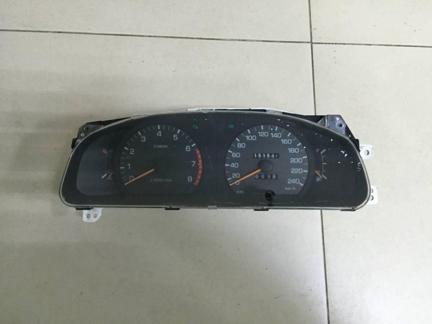 Приборная панель тойота карина ат191