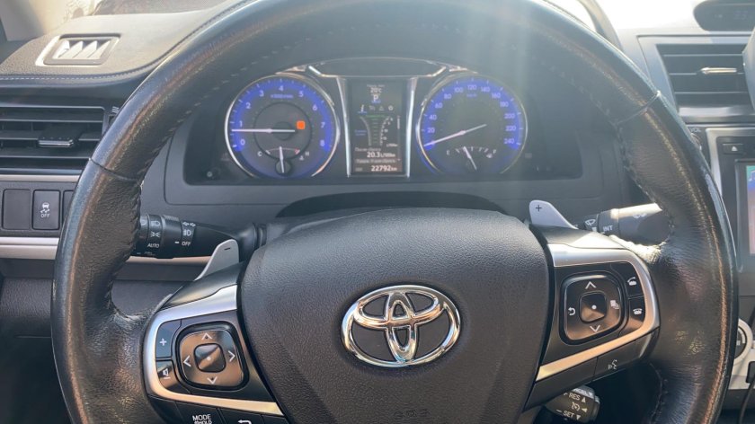 Панель приборов Тойота Камри 55