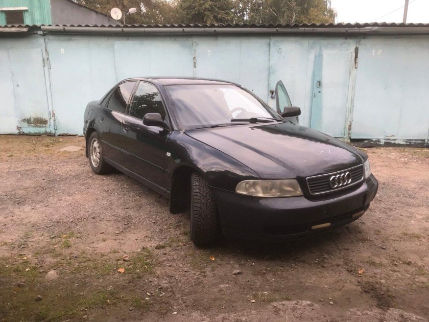 Ауди а4 1.6 1995