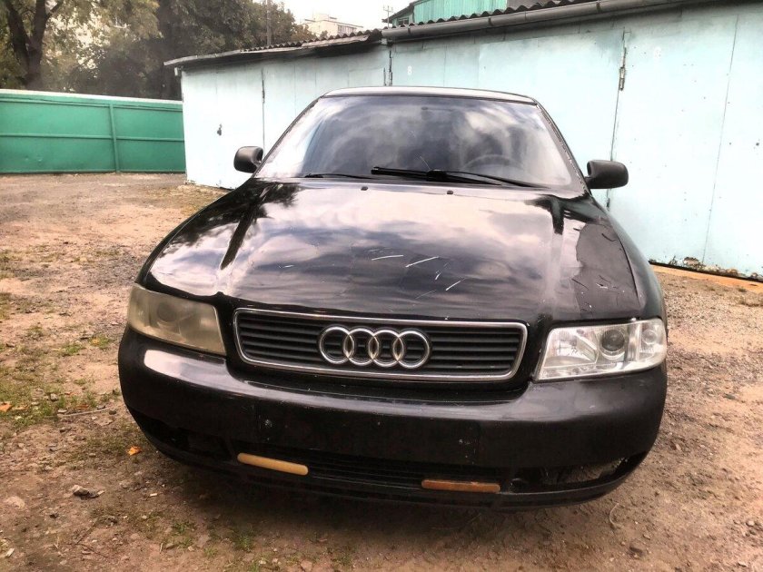 Ауди а4 1.9 TDI 2004