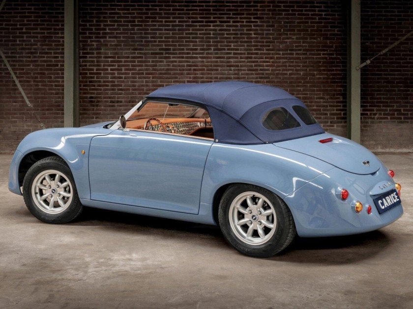 Электрический родстер