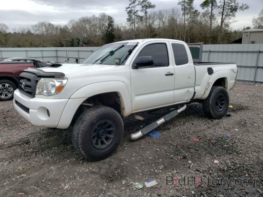 Toyota tacoma 2011
