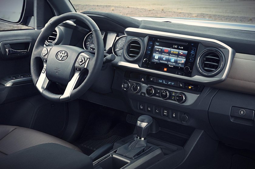 Тойота Такома 2021 салон