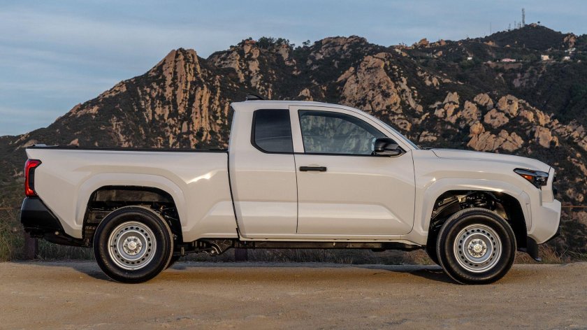 Toyota Tacoma 2024