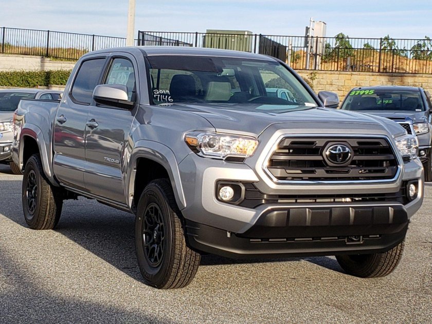 Toyota Tacoma sr5