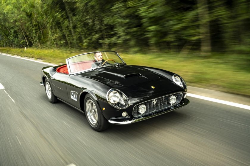 Ferrari 250 gt California Spyder