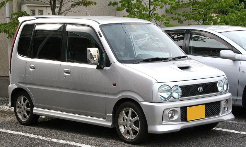 Daihatsu 2002