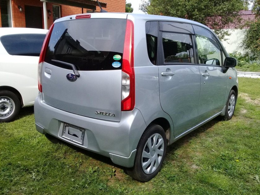 Субару Стелла