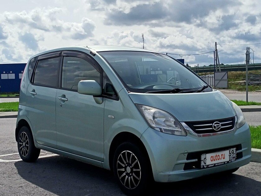 Daihatsu move 2019