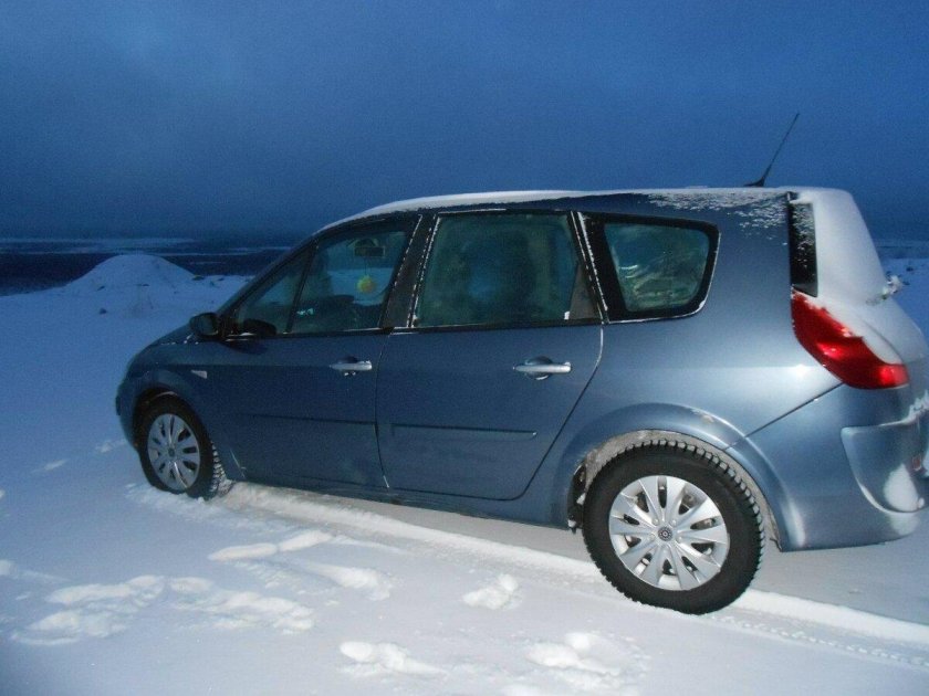 Рено сценик 2008