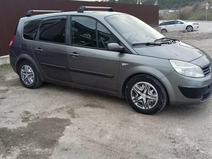 Рено сценик 2