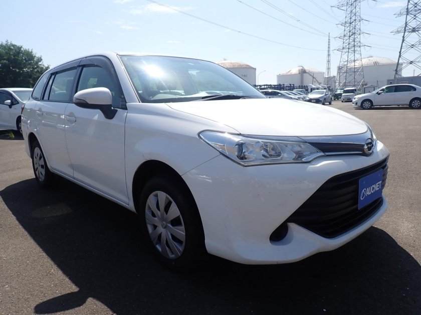 Тойота королла филдер гибрид 2016