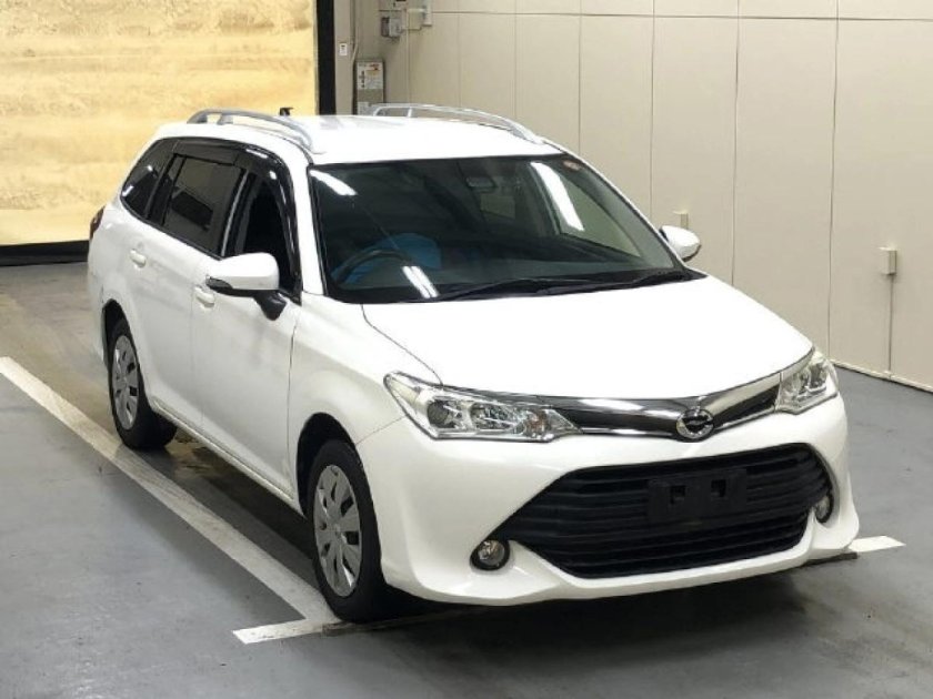 Toyota corolla fielder 2019