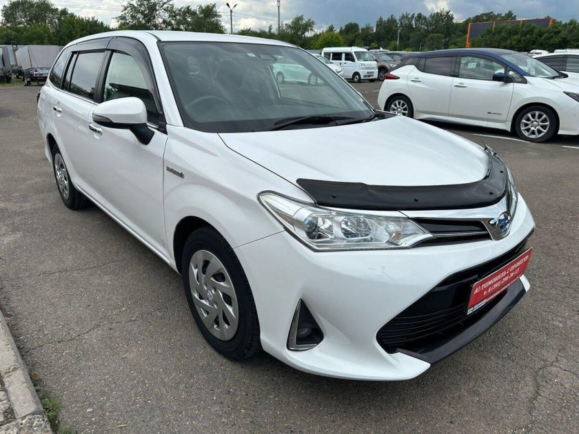 Toyota Corolla Fielder 2017