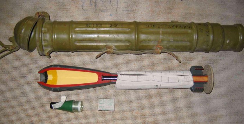 82-Мм безоткатное орудие б-10