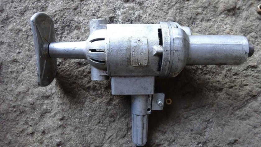 ЭЛЕКТРОСВЕРЛИЛКА ФД-1