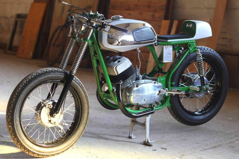 Ява 350 Cafe Racer