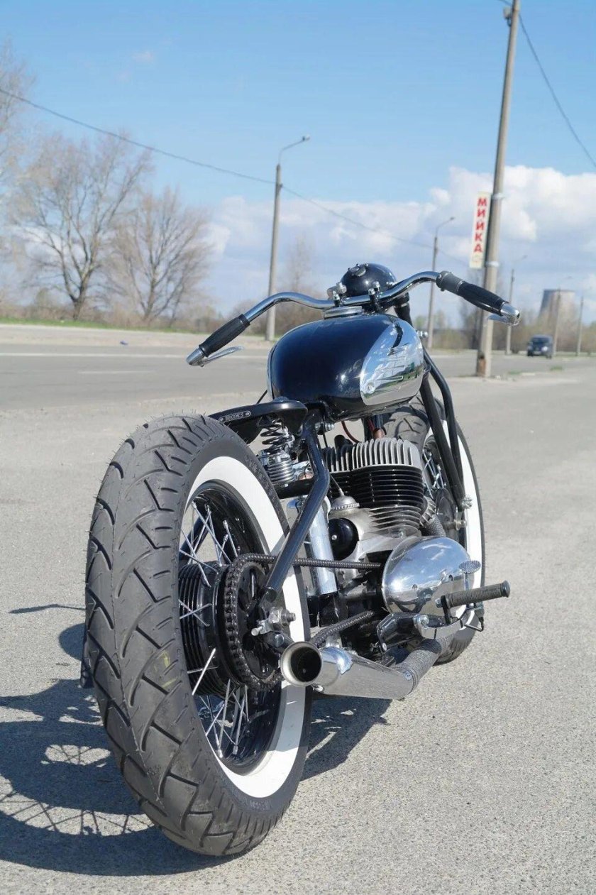 Ява 350 боббер