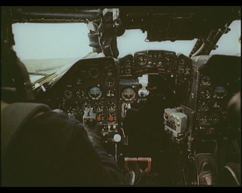 Ту-16 кабина