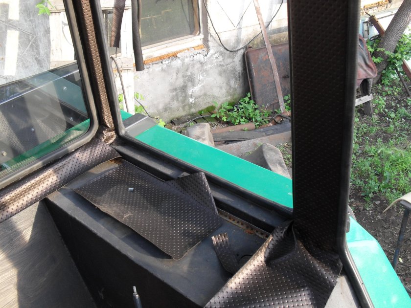 Шумоизоляция кабины ЮМЗ 6