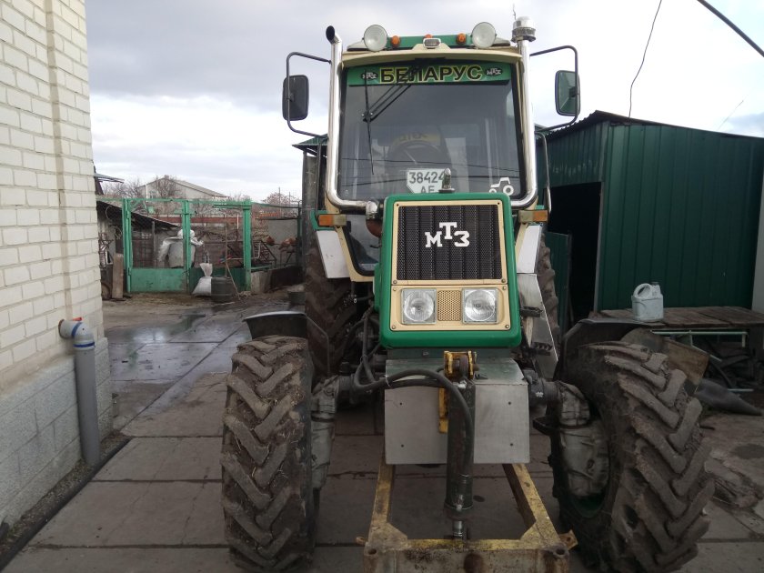 Кабина ЮМЗ на МТЗ 80