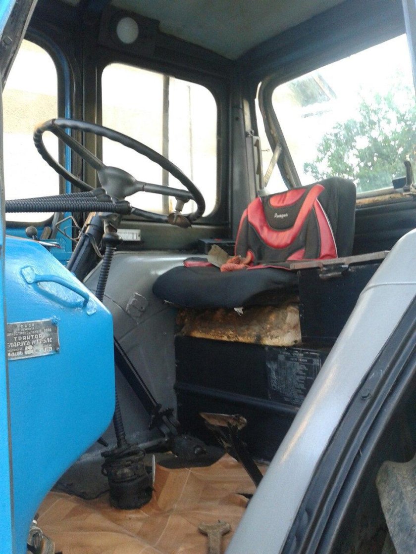 Кабина ЮМЗ 6л